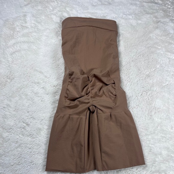 SKIMS Women's Sheer Seamless Mid Thigh Short Sienna Smoothing Shapewear Size XS - Picture 3 of 7